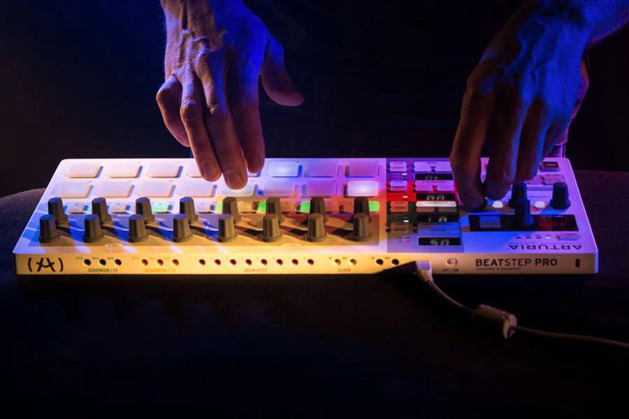 Arturia Beatstep Pro Sequencer - Image 4