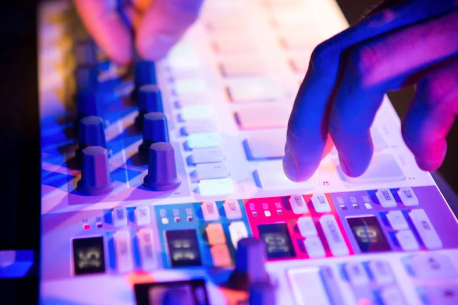 Arturia Beatstep Pro Sequencer - Image 5