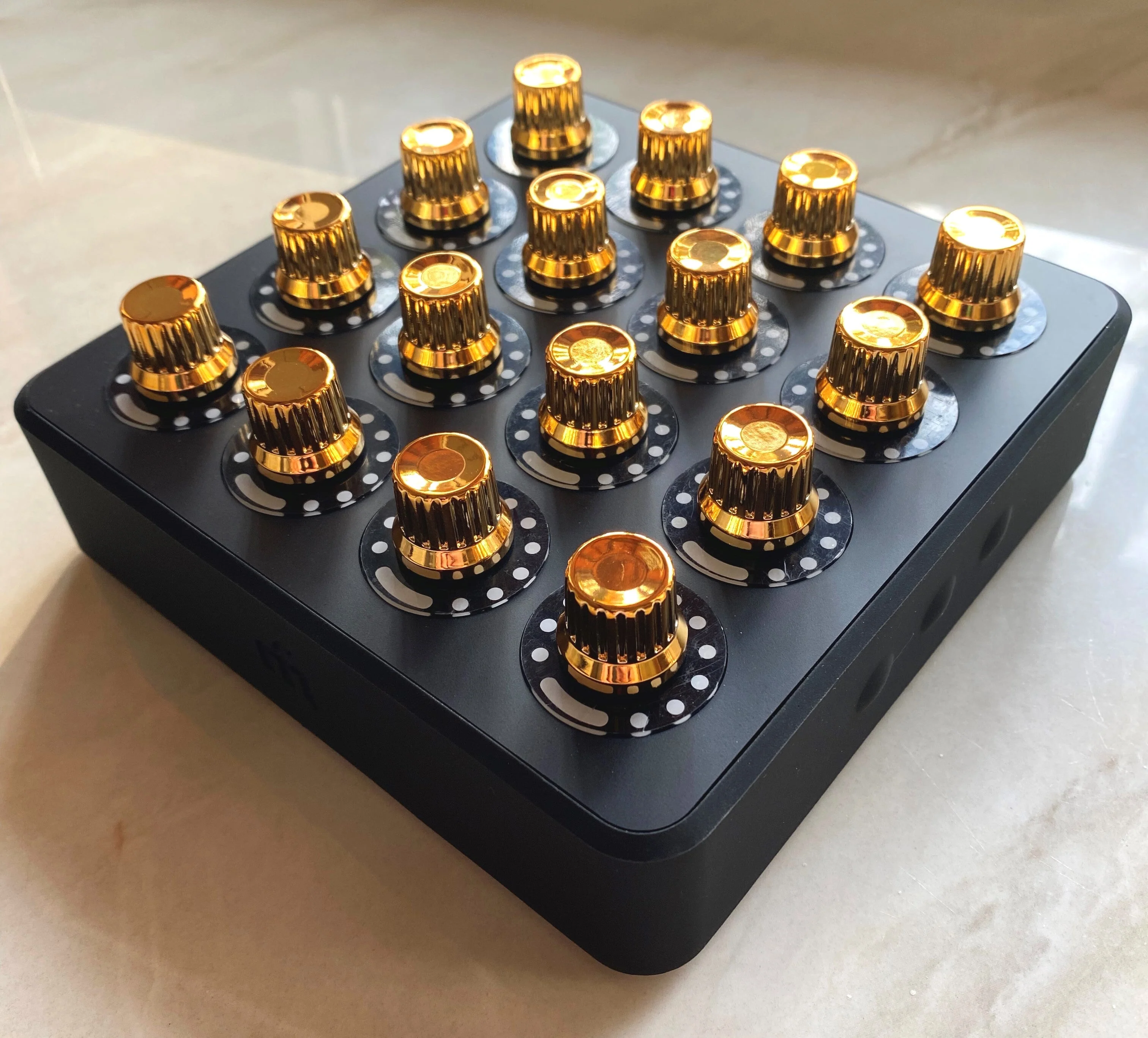 Chrome Caps - Image 4